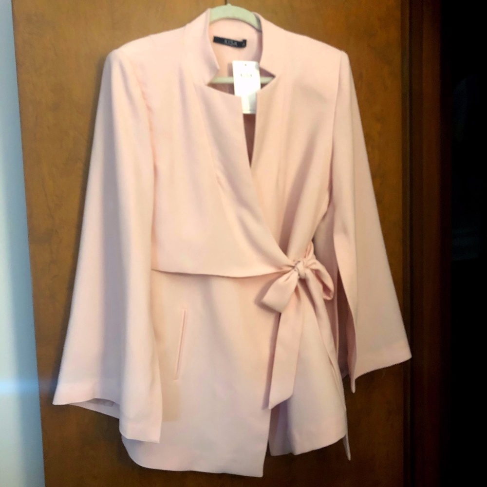 Kisa Cape sleeve Blazer with side tie